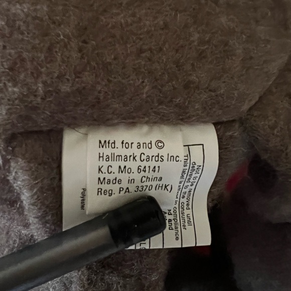 Two Vintage Hallmark Christmas Plush Kris The Bear and Broose The Moose 1998 - Picture 8 of 10